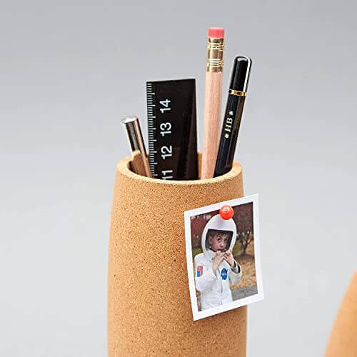 Rocket Pen Holder - Gifts for guy friends made simple. Find unique gift Ideas for guys friends. Gifts for guys in their 20s.